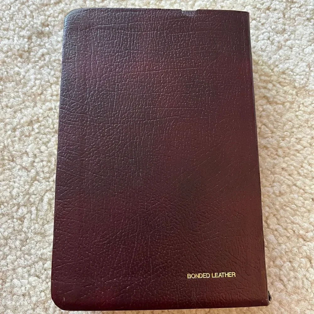 Holy Bible KJV Concordance Words of Christ in Red Regency Leather 1972 Gold Page